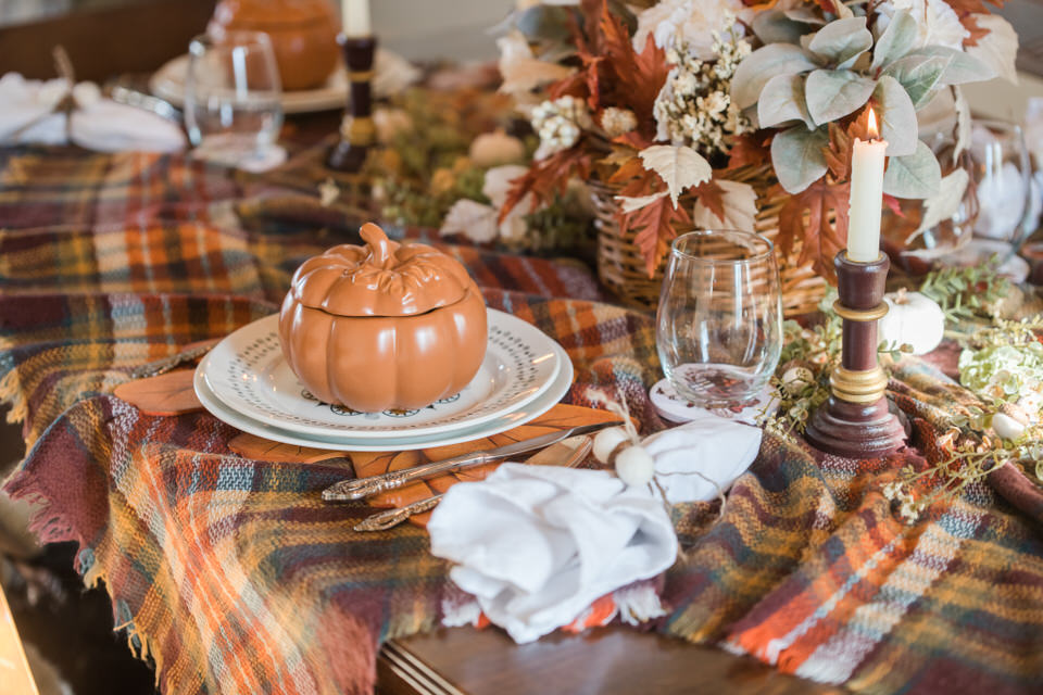 Thanksgiving table setting