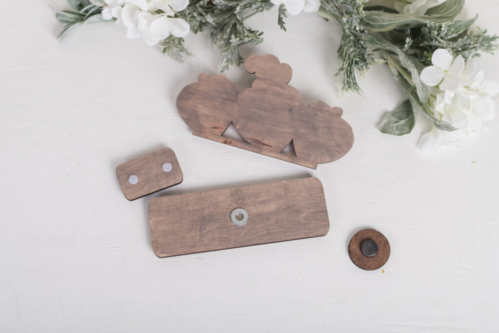 hardware assembled on the back of inserts