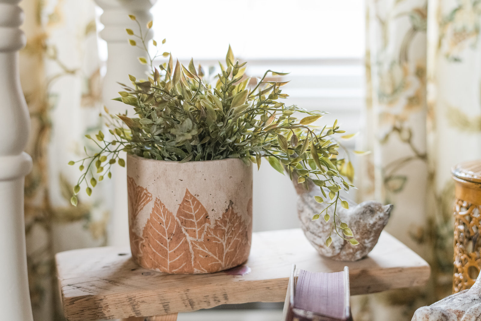 DIY fall plant pot with Chalk Couture Autumn Accents transfer and greenery