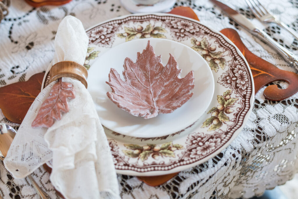  clay, DIY leaf bowl and resin leaf napkin tag on the Thanksgiving place setting 