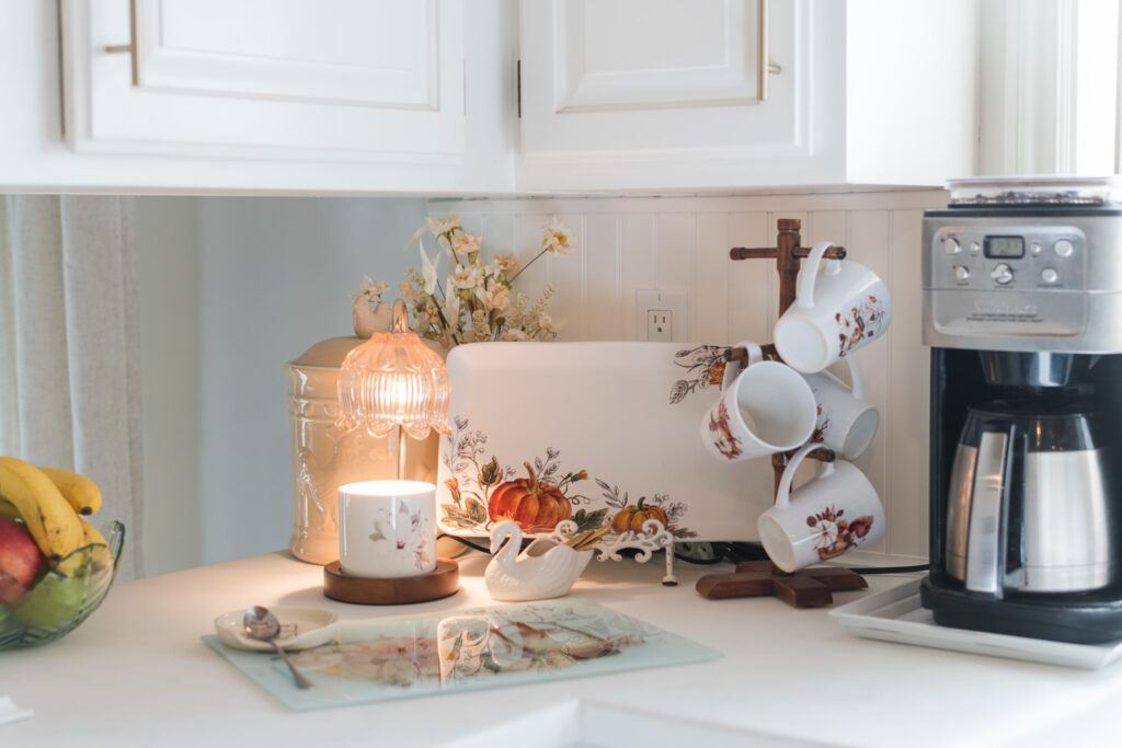 Fall, decorated coffee, nook