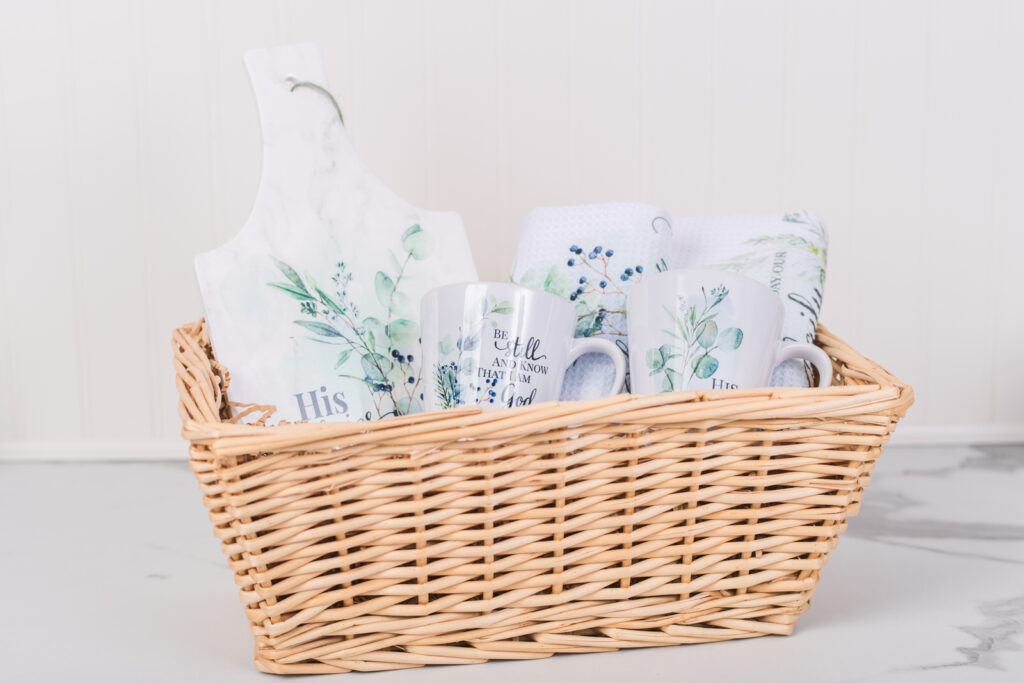 Done for you gifting the home decor gift baskets for Christmas