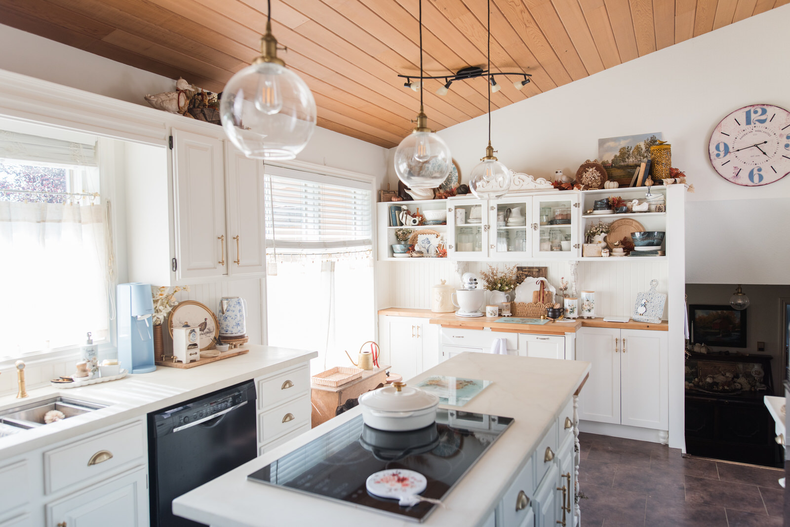 Fall kitchen decorated with new and vintage pieces