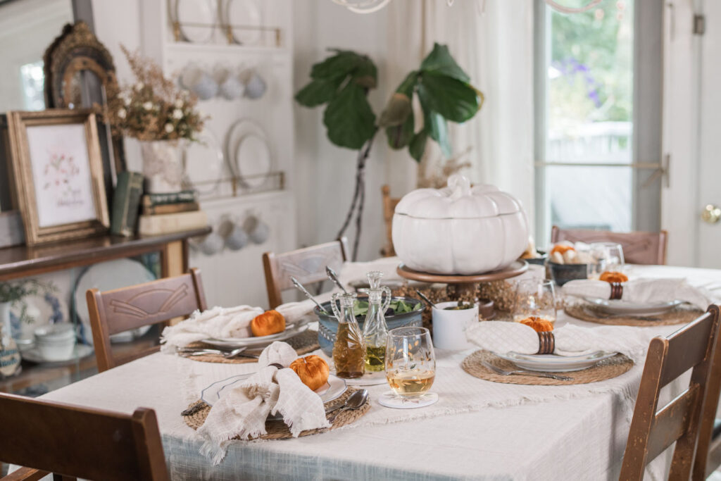 Fall Dining room decorated